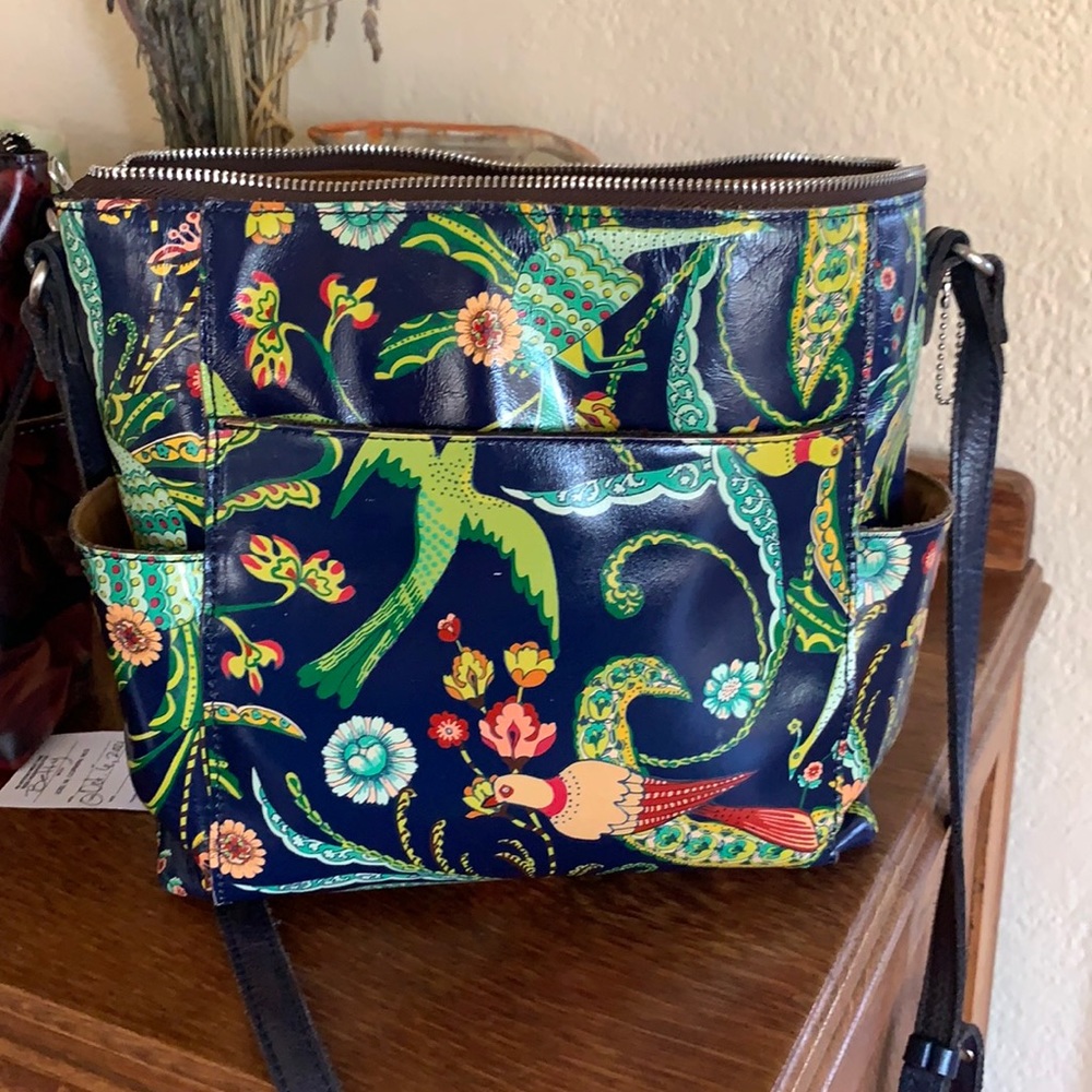 Patricia Nash cross body bag. Like new.